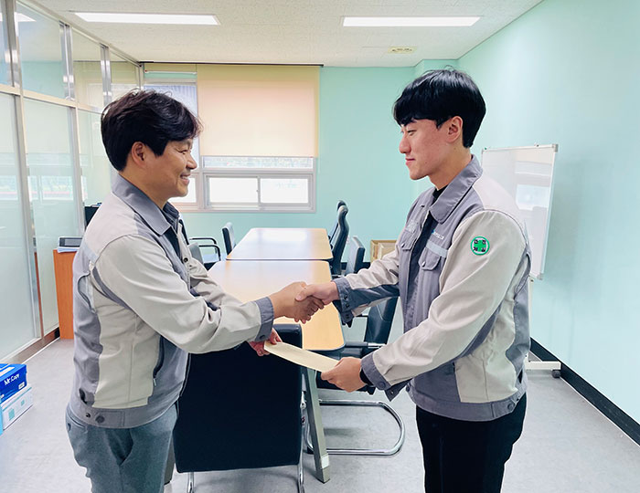 갤러리이미지